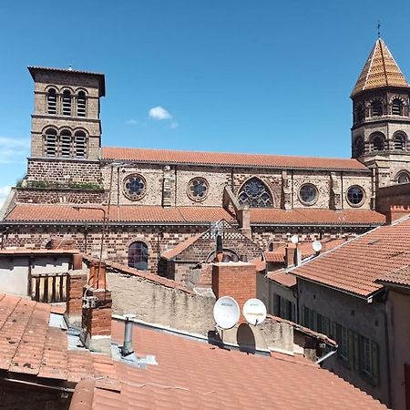 Chez David - Vacances Sous Les Toits Brioude Esterno foto